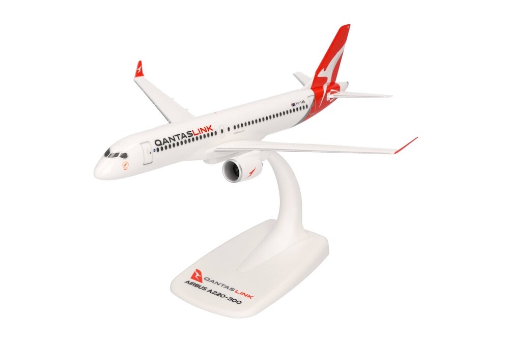 Airbus A220-300 QantasLink VH-X4B