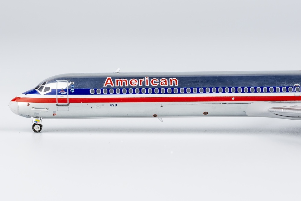 ng_models_83003_mcdonnell_douglas_md83_american_airlines_spirit_of_long_beach_n984tw_x13_203141_2