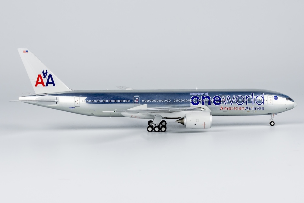 ng_models_72048_boeing_777_200er_american_airlines_oneworld_n791an_polished_x66_203138_3