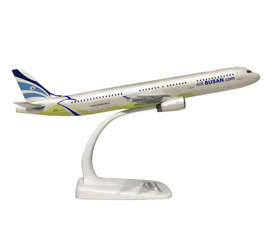 Airbus A321 Air Busan HL8072
