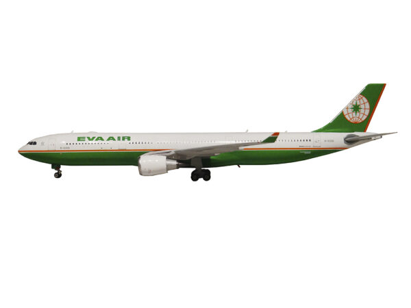 Airbus A330-300 Eva Air B-16335