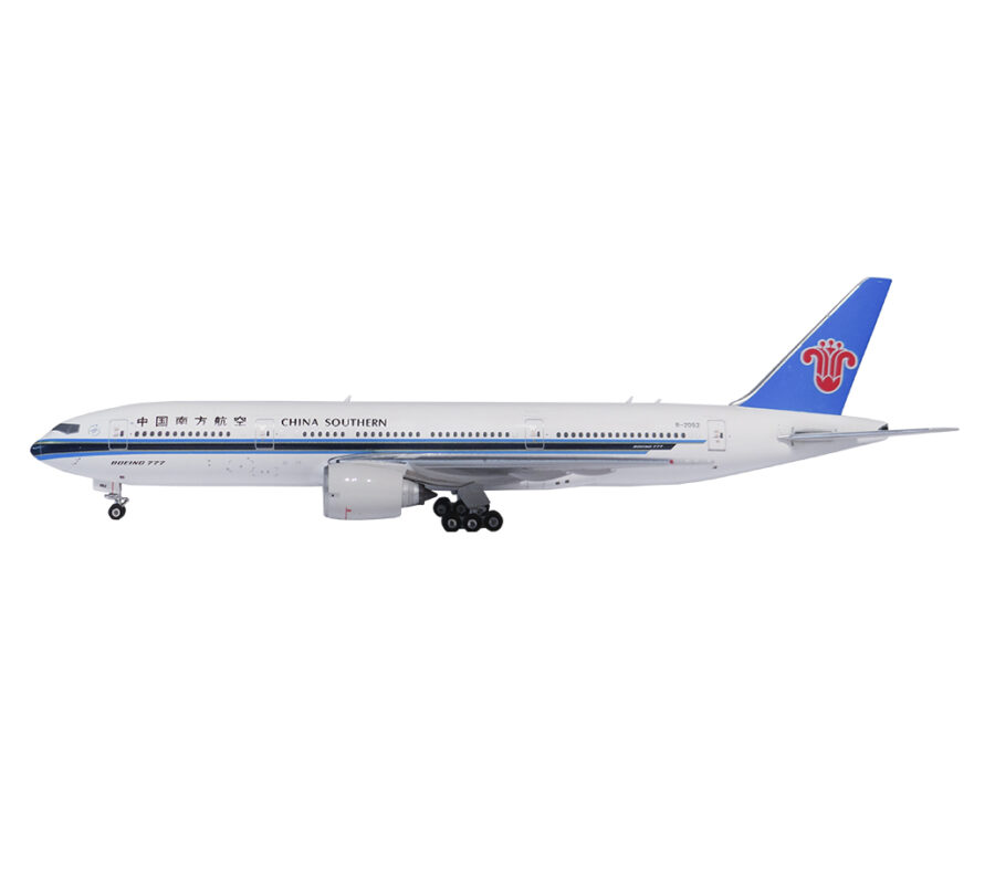 Boeing 777-200 China Southern "Last Flight" B-2052