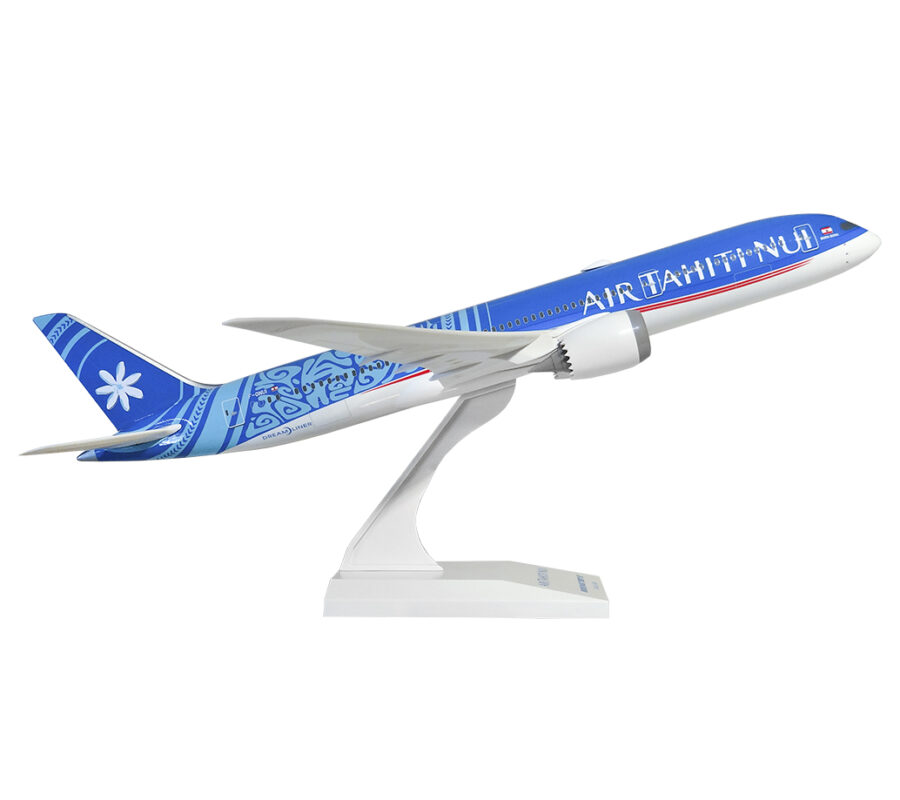 Boeing 787-9 Dreamliner Air Tahiti Nui F-ONUI