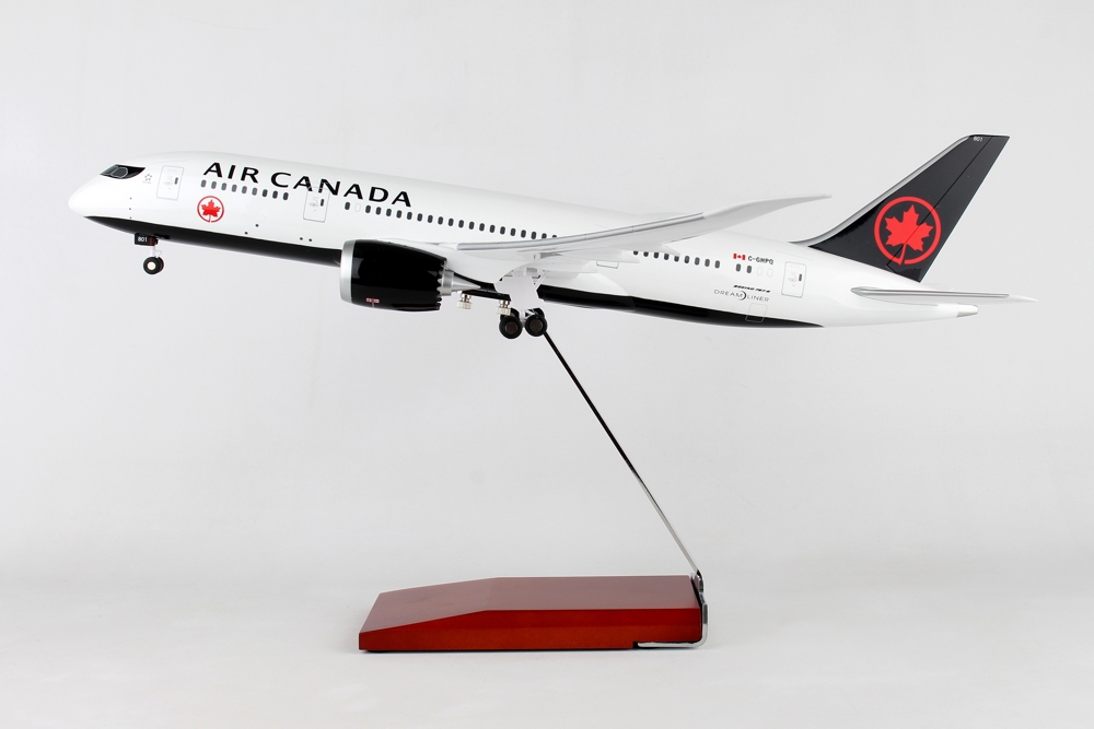 Boeing 787-8 Dreamliner Air Canada C-GHPQ w/wood stand & gear