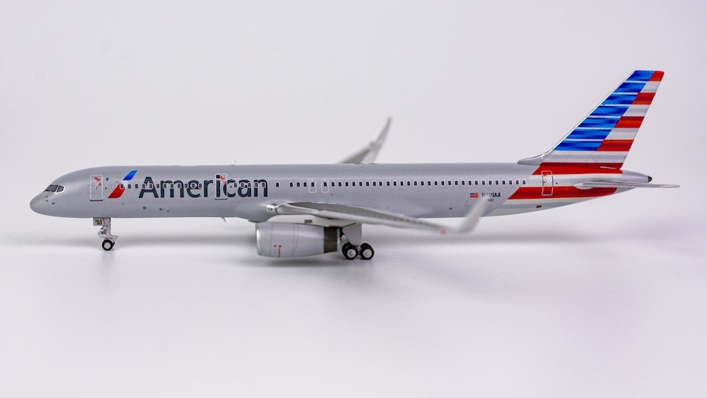 Boeing 757-200 American Airlines N691AA