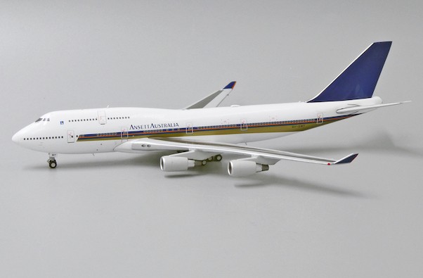 Boeing 747-400 Ansett Australia 9V-SMT With Antenna