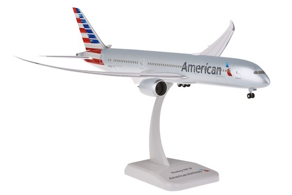 Boeing 787-9 American N820AL including landing gear