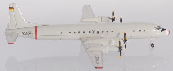 Ilyushin IL18 Interflug Technische Prüfung - Flugsicherung "Grey Mouse" DDR-STP