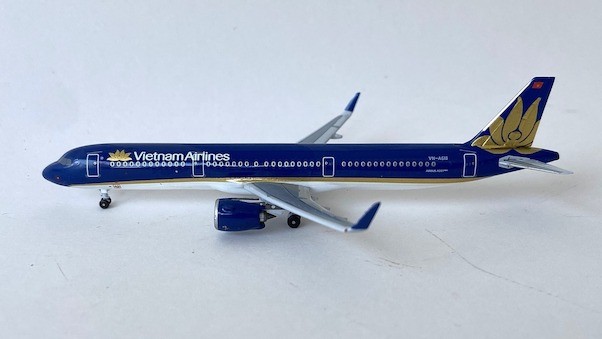 Airbus A321neo Vietnam Airlines VN-A618