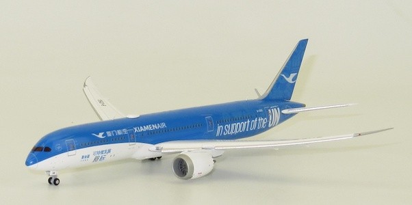 Boeing 787-9 Dreamliner Xiamen Airlines B-1356 "United Nations GOAL