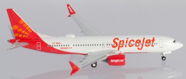 Boeing 737 MAX 8 Spicejet "King Chilli" VT-MAX