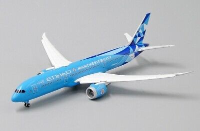 Boeing 787-9 Dreamliner Etihad Manchester City A6-BND