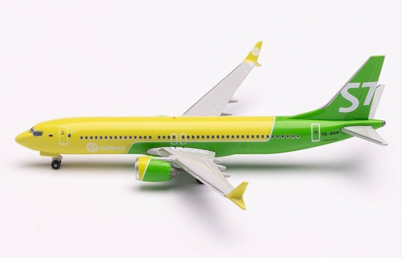 Boeing 737 MAX 8 S7 Airlines VQ-BGW