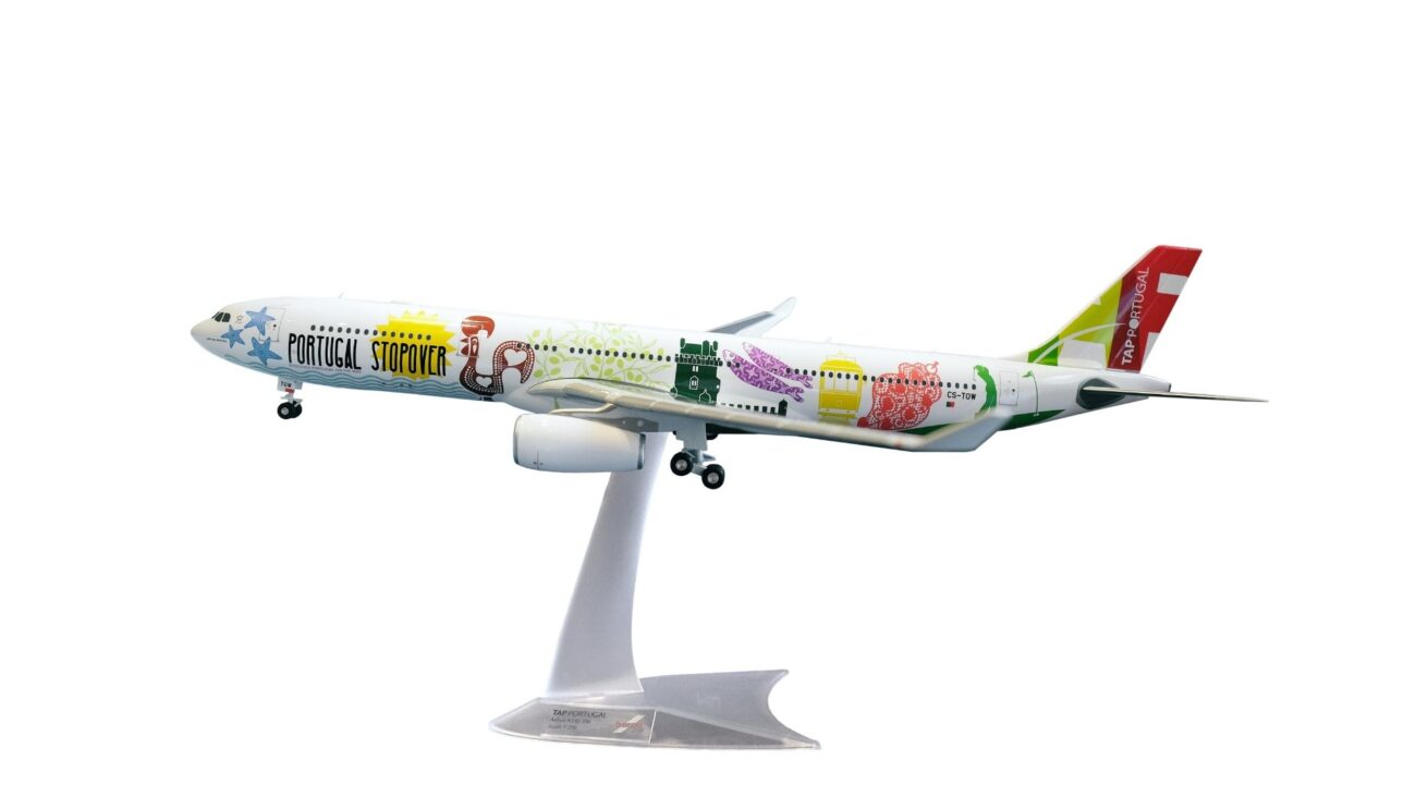 Airbus A330-300 Stopover TAP CS-TOW