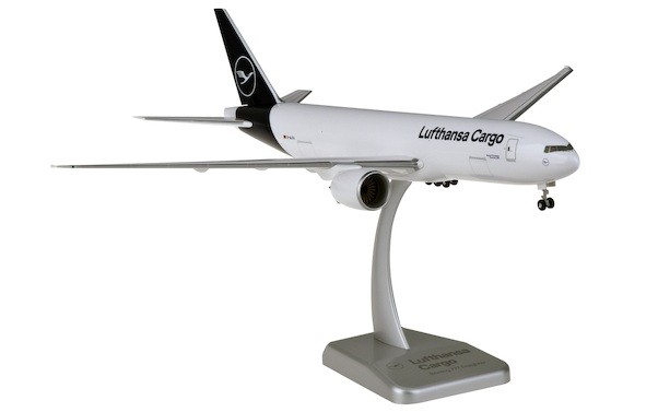 Boeing 777-200F Lufthansa Cargo D-ALFA Snap fit with stand and gears