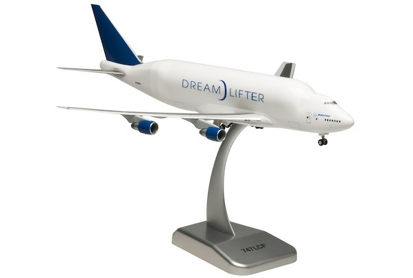 Boeing 747-400LCF Boeing "DreamLifter" N7808A with stand and gears