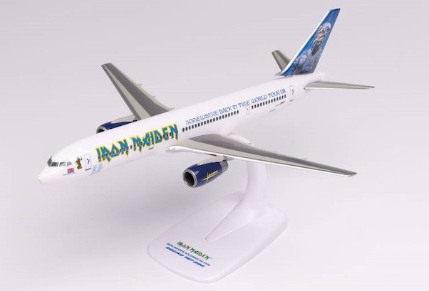 Boeing 757-200 Iron Maiden (Astraeus) "Ed Force One", Somewhere Back In Time World Tour 2008, G-OJIB