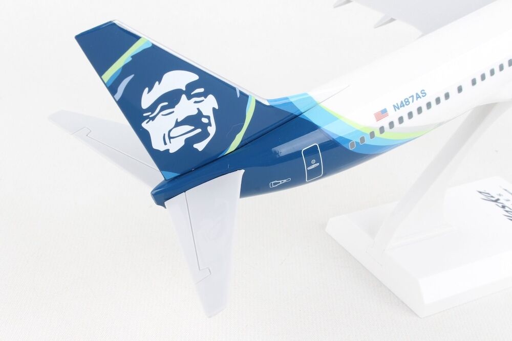Boeing 737-800 Skymark Airlines "Pekachu" JA73AB
