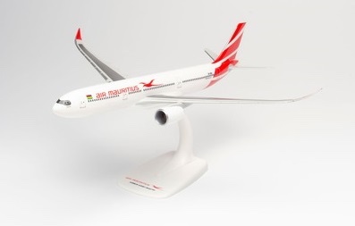 Airbus A330-900neo Air Mauritius Aapravasi Ghat 3B-NBU