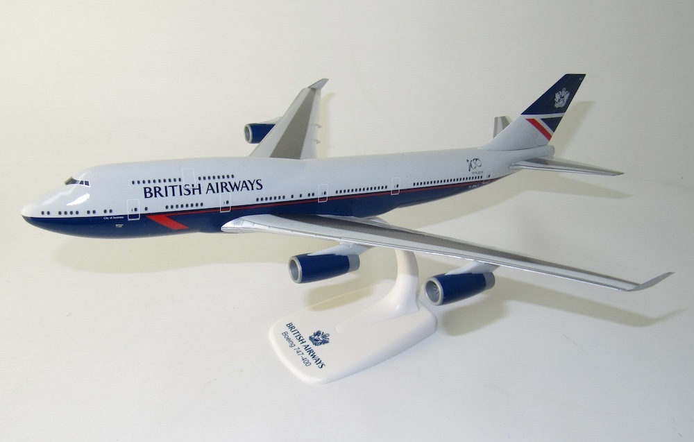 Boeing 747-400 British Airways / Landor "100 year anniversary" G-BNLY