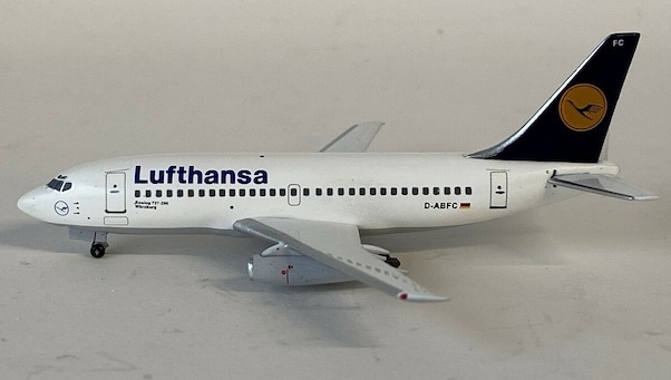 Boeing 737-230 Lufthansa D-ABFC
