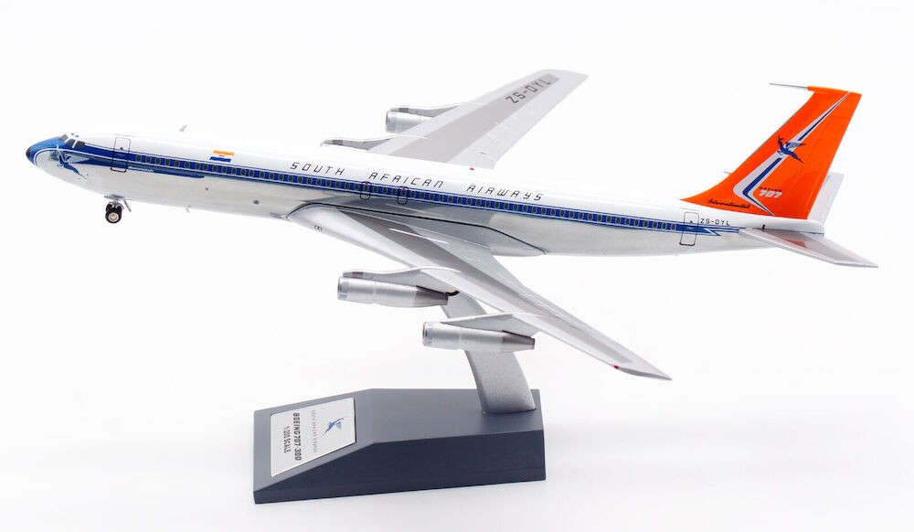 inflight_200_if707sa0422p_boeing_707_300_south_african_airways_zs_dyl_polished_x08_185305_1