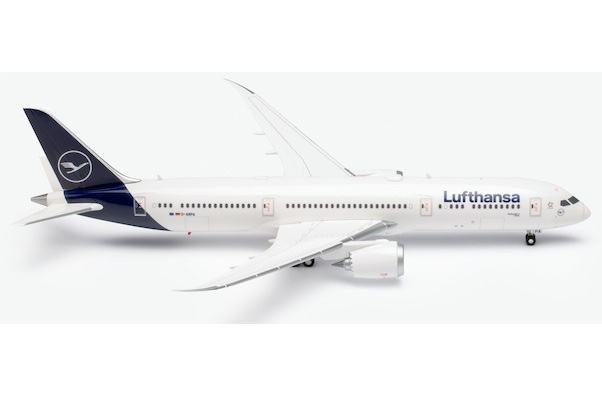 Boeing 787-9 Dreamliner Lufthansa "Berlin" D-ABPA