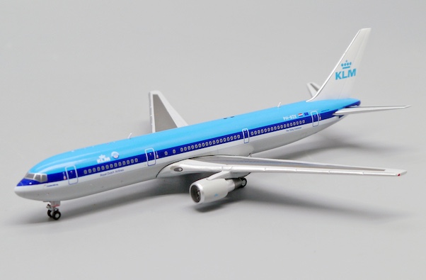 Boeing 767-300ER KLM PH-BZK