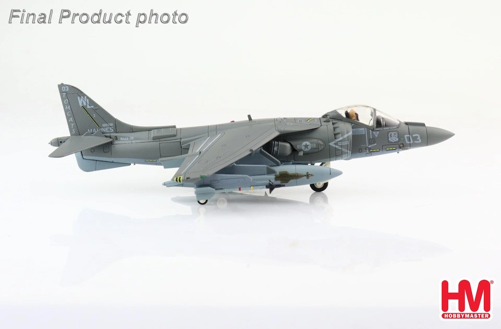 hobbymaster_ha2630_harrier_ii_av_8b_plus_buno_165581wl_vma_311_usmc_afghanistan_2013_x04_189325_3