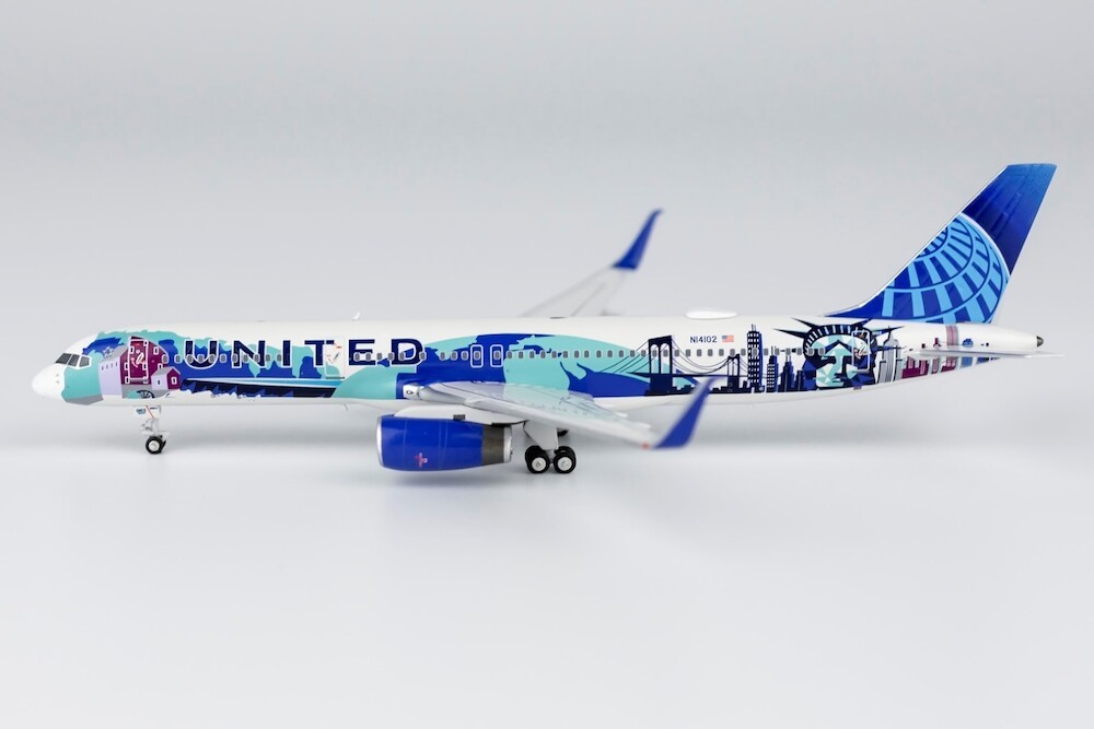 Boeing 757-200 United Airlines Her Art Here - New York / New Jersey special scheme N14102