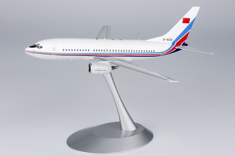 ng_models_05003_boeing_737_700_pla_air_force_b_4026_xd0_199964_2