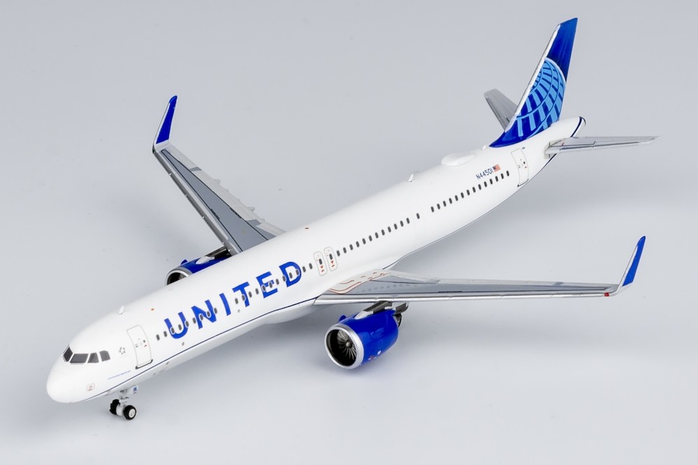 Airbus A321neo United Airlines N44501