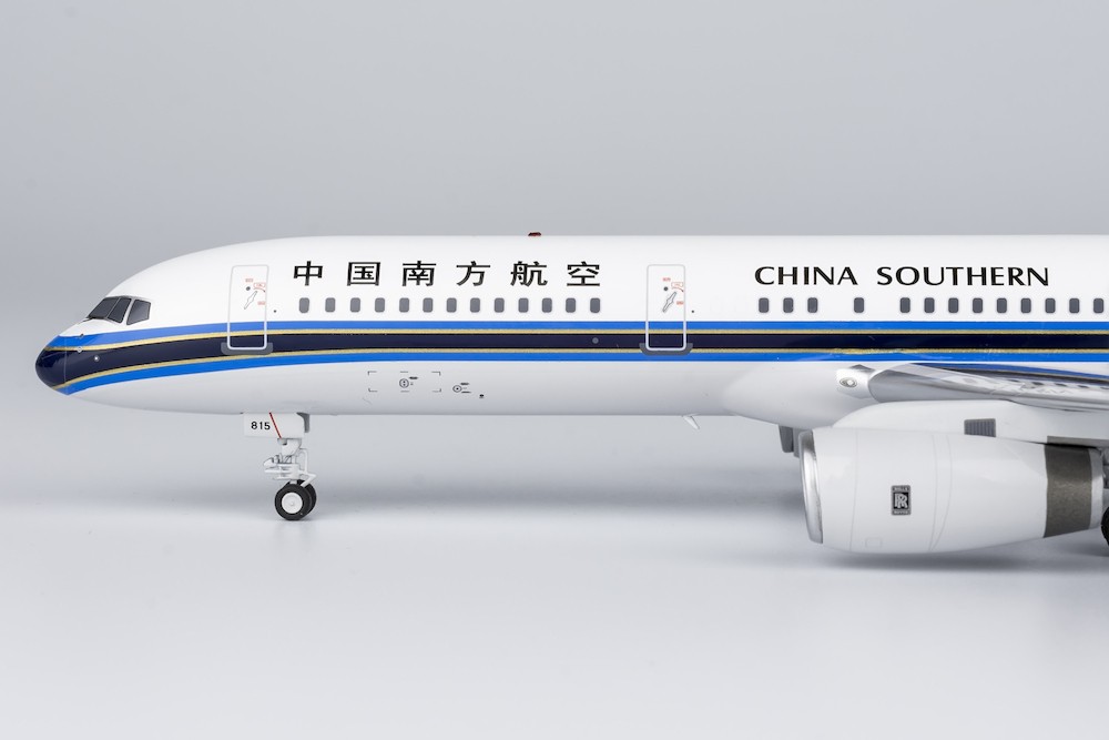 ng_models_42017_boeing_757_200_china_southern_airlines_b_2815_x2d_199970_2