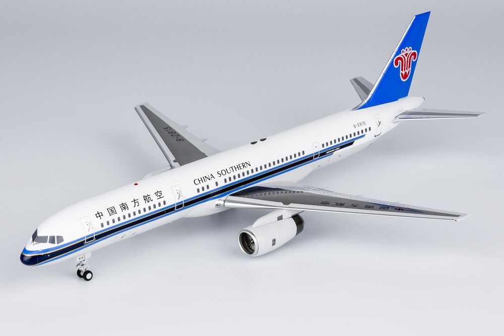 Boeing 757-200 China Southern Airlines B-2815