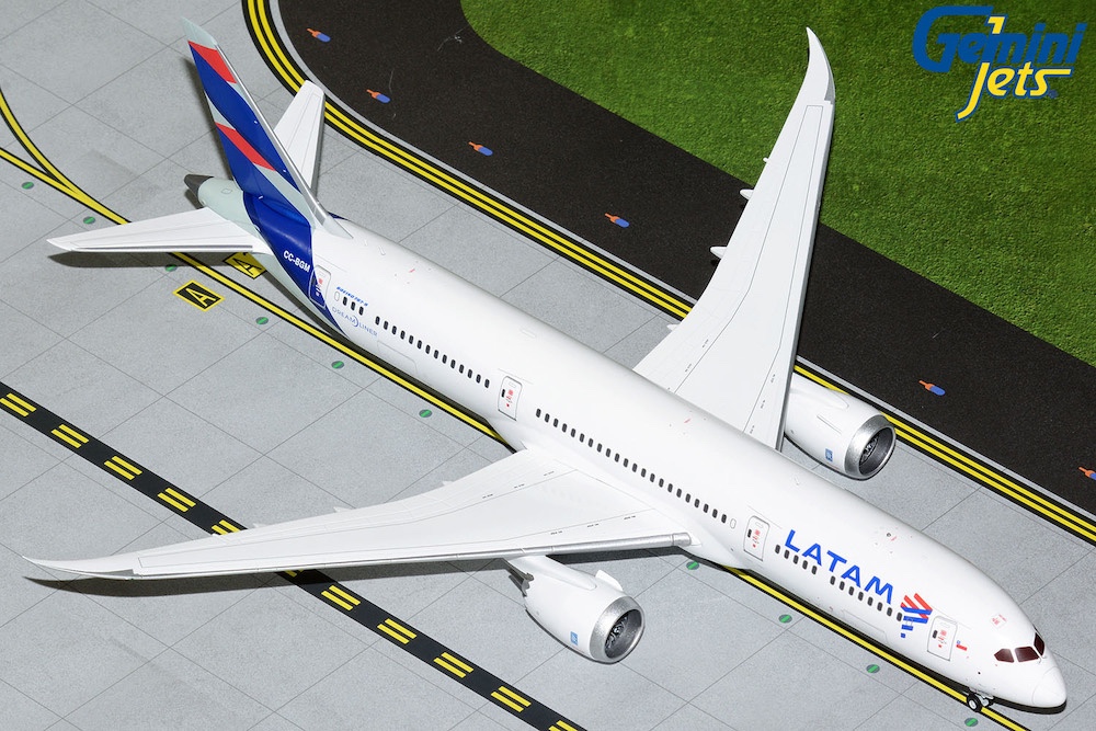 Boeing 787-9 Dreamliner LATAM CC-BGM