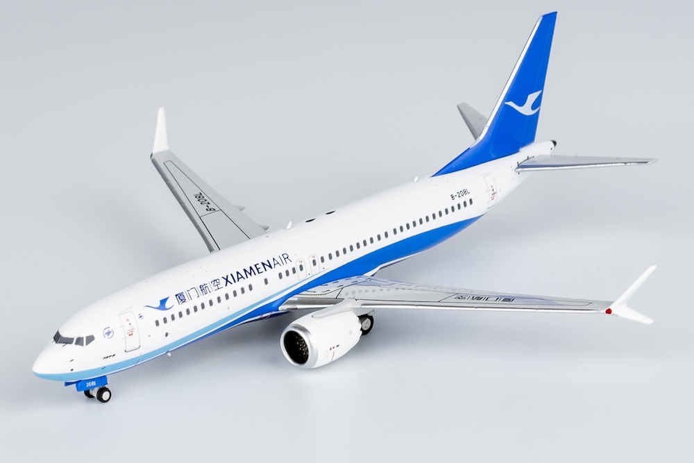 Boeing 737 MAX 8 Xiamen Airlines B-208L