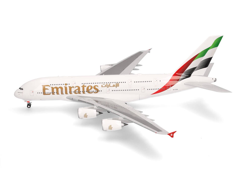 Airbus A380-800 Emirates 2023 colors A6-EOG