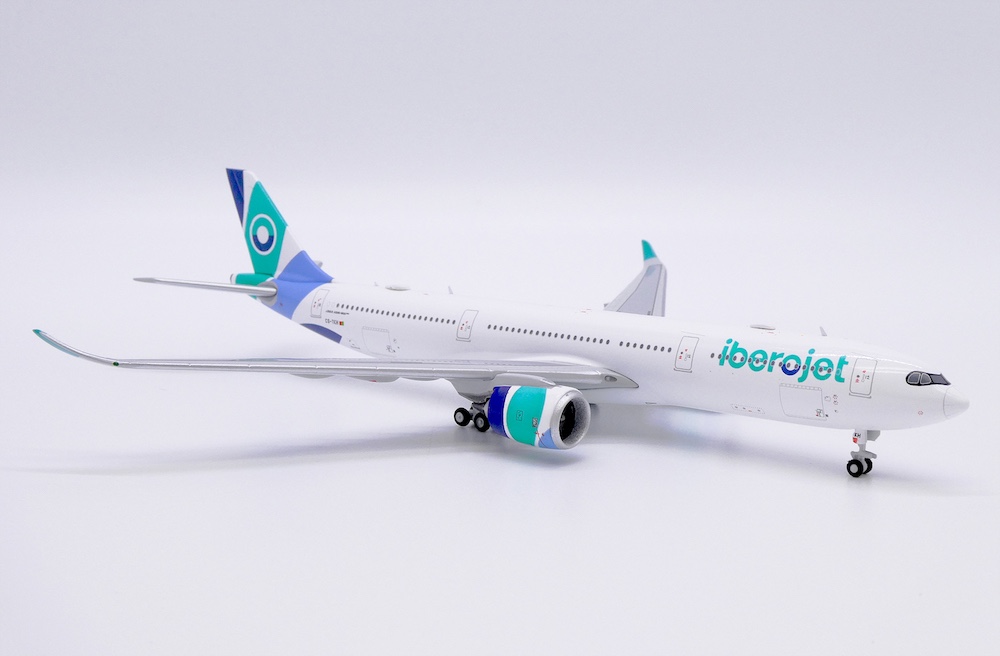 jc_wings_lh4305_airbus_a330_900neo_iberojet_cs_tkh_xf8_203882_5