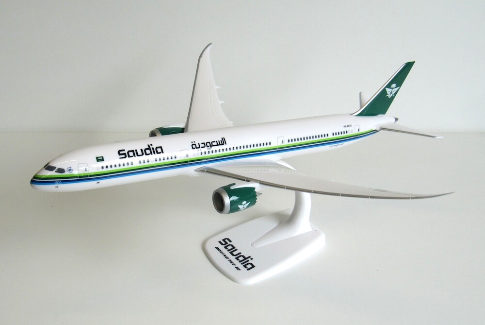 Boeing 787-10 Dreamliner Saudi HZ-AR32