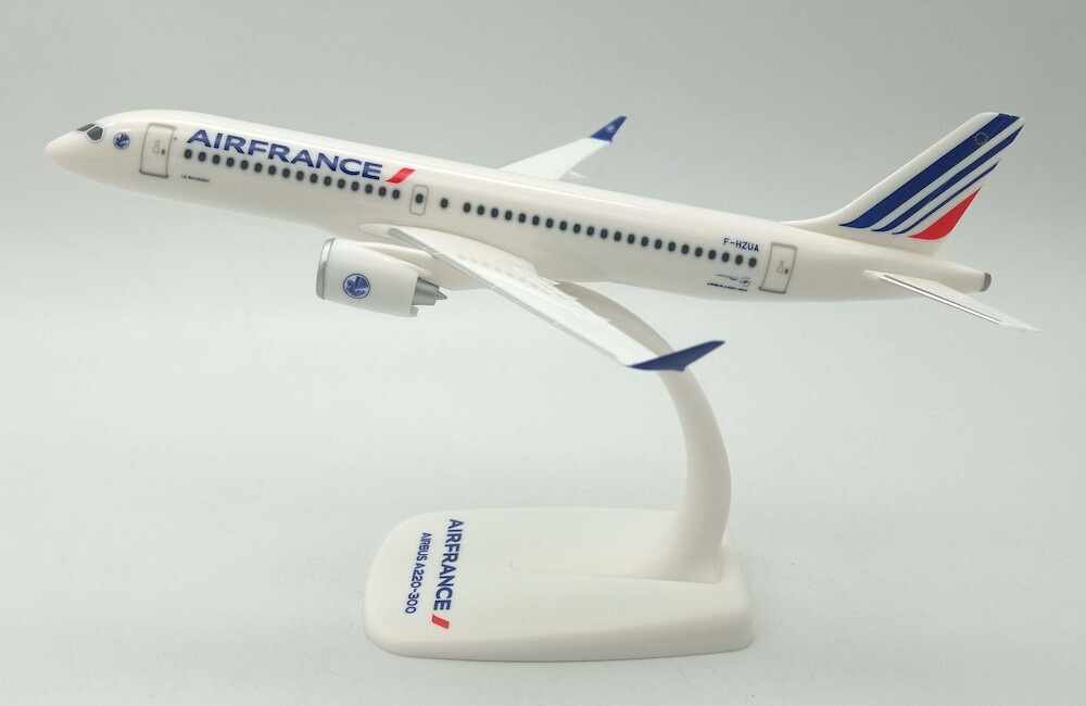 Airbus A220-300 Air France F-HZUA
