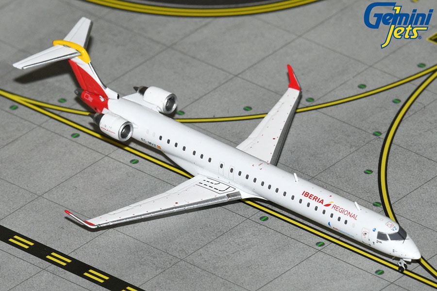 Canadair CRJ1000 Iberia Regional / Air Nostrum EC-MVZ
