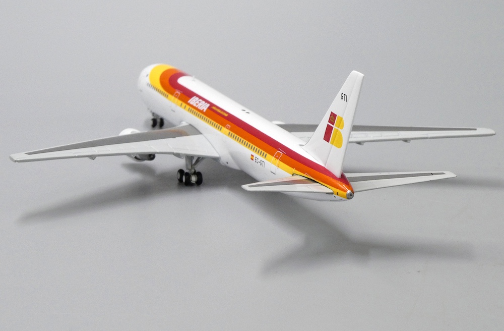 jc_wings_xx4261_boeing_767_300er_iberia_ec_gti_xdd_193777_8