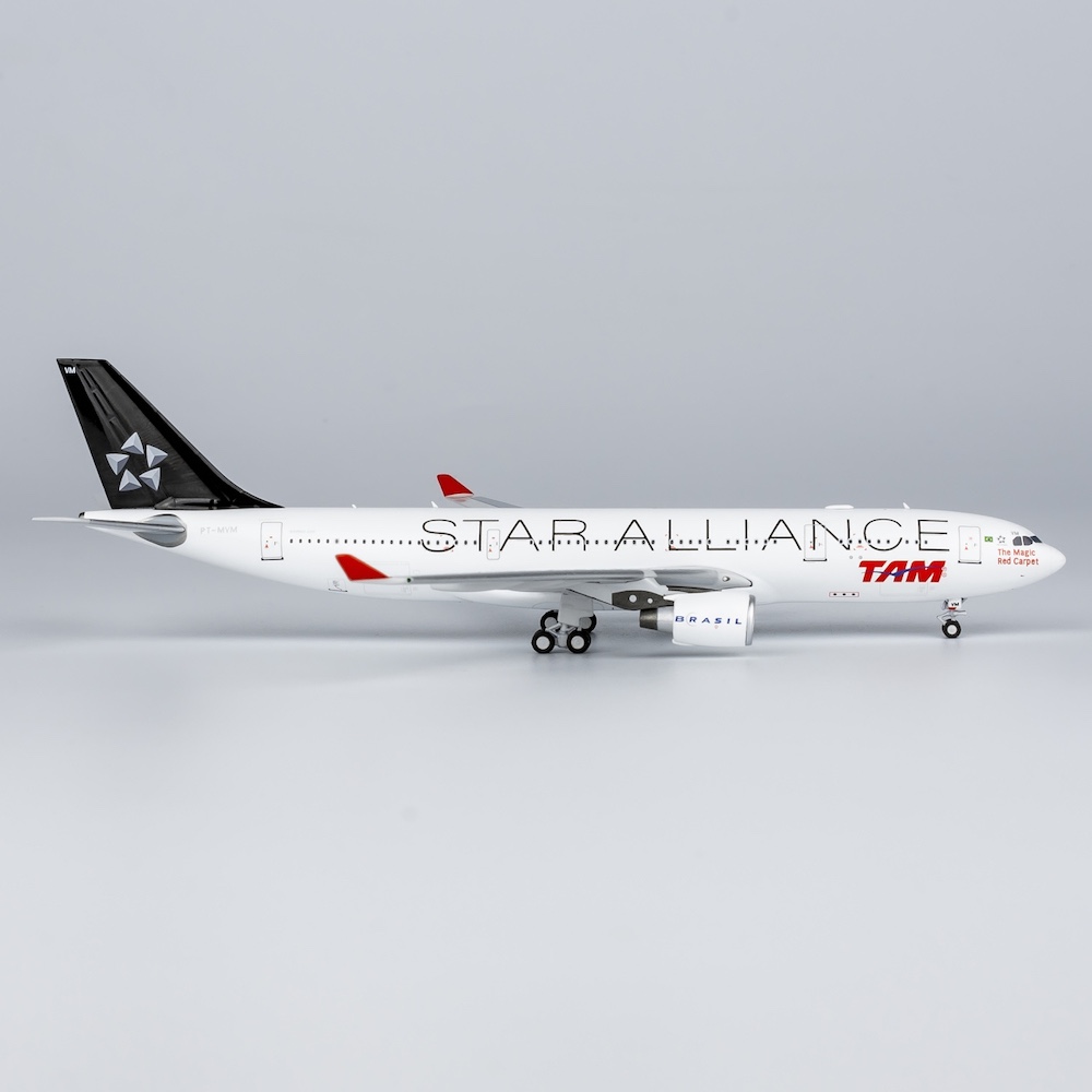 ng_models_61087_airbus_a330_200_tam_linhas_areas_star_alliance_su_gck_x6a_205505_2
