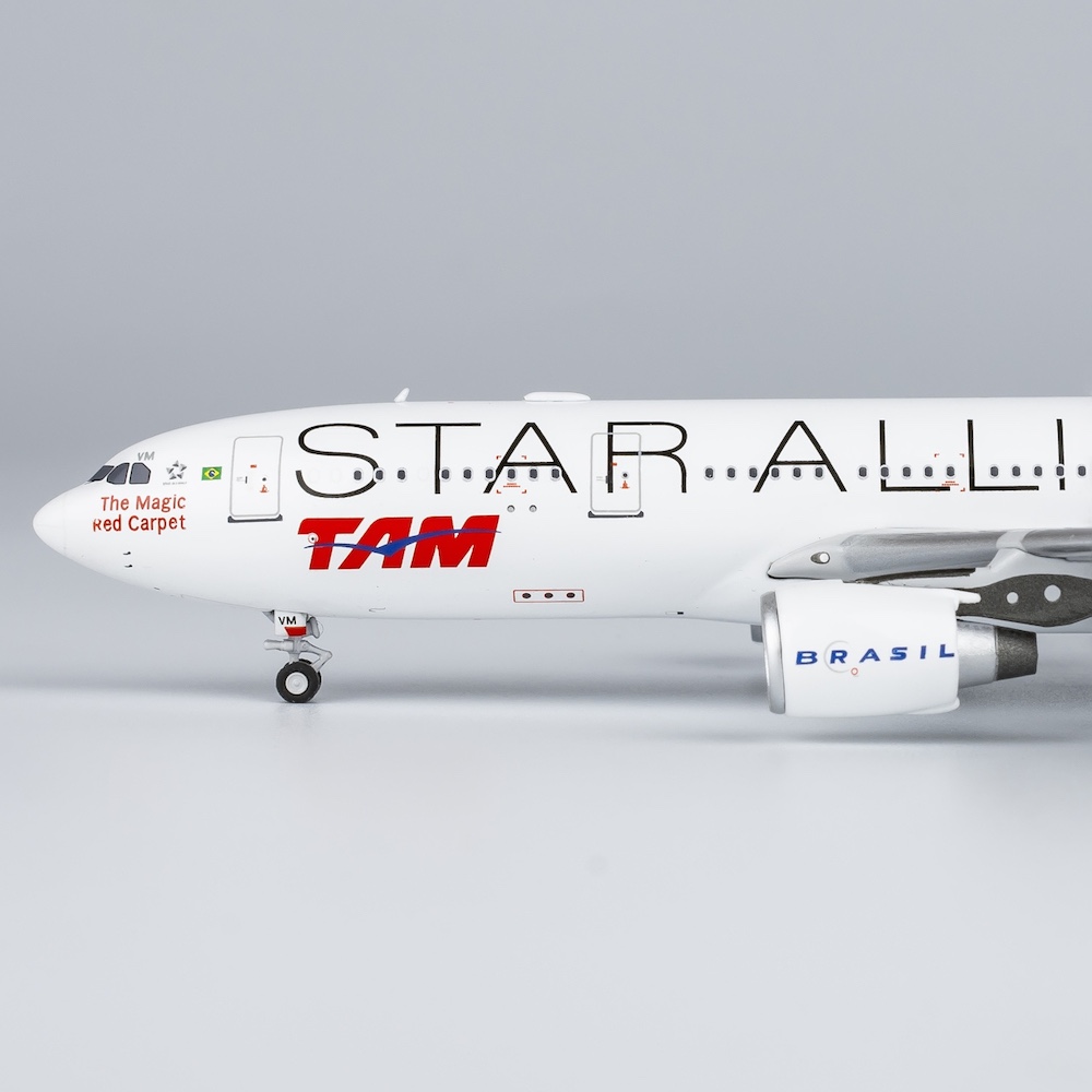 ng_models_61087_airbus_a330_200_tam_linhas_areas_star_alliance_su_gck_xf5_205505_10