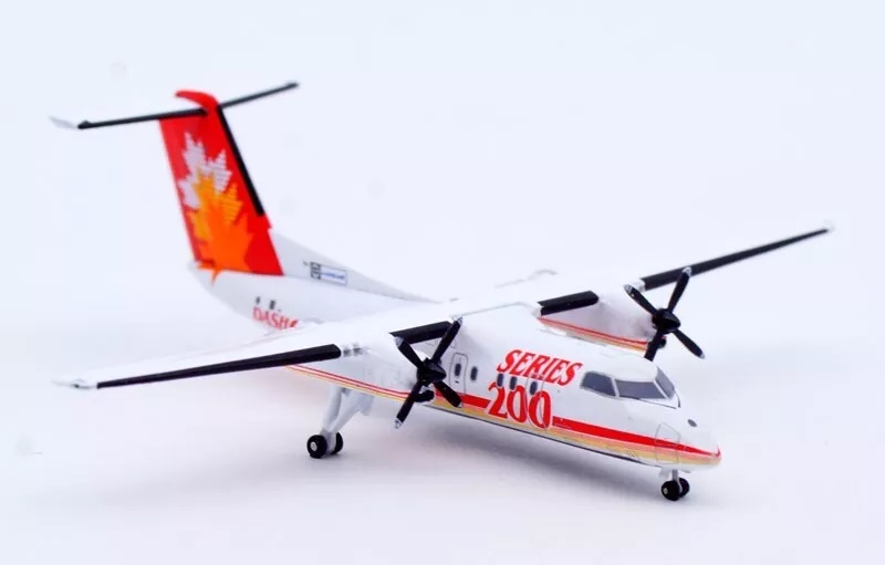 jc_wings_lh4294_bombardier_dash_8_q200_house_color_c_ggmp_x90_207812_7