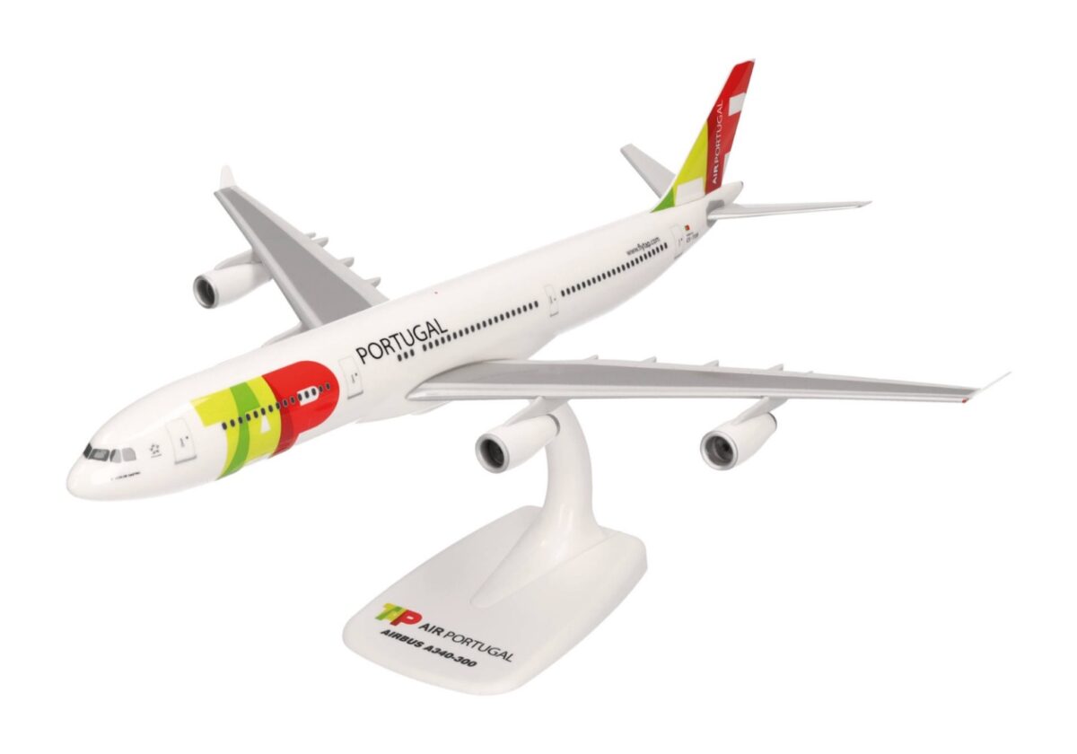 TAP Air Portugal Airbus A340-300 - CS-TOB "D. João de Castro"