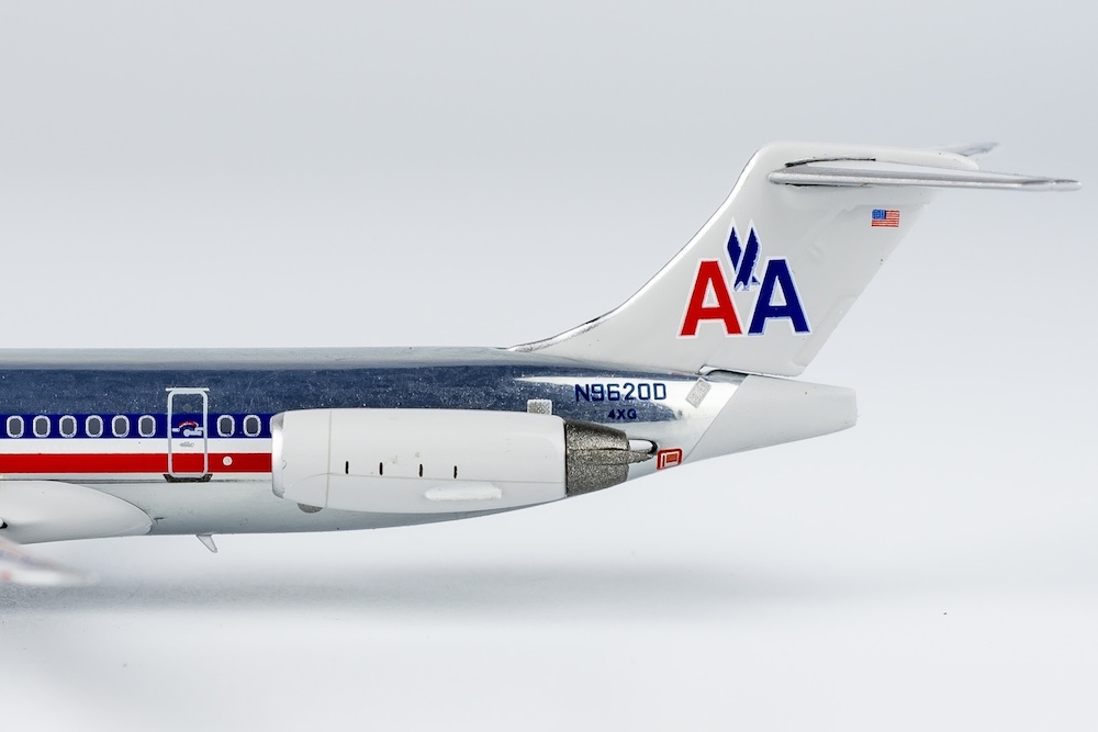 ng_models_83002_mcdonnell_douglas_md83_american_airlines_n9620d_x90_203140_2