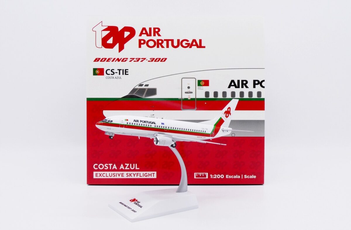 thumbnail_TAPB737TIE200_03
