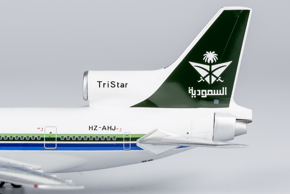 ng_models_32012_lockheed_l1011_200_saudia___saudi_arabian_airlines_hz_ahj_x3b_199437_3