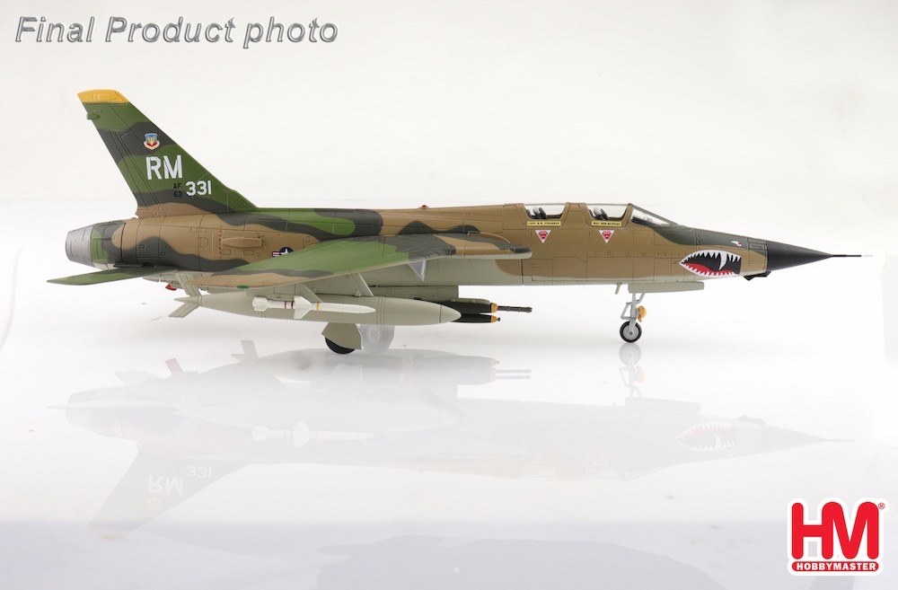 hobbymaster_ha2523_f105f_thunderchief_usaf_red_river_showboat_63_8331_354_tfs355_tfw_takhki_rtafb_x74_204750_3